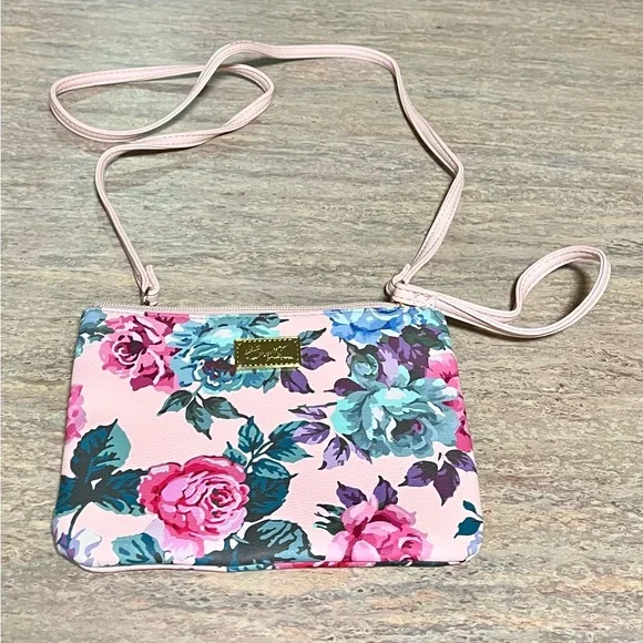 NWOB Betsey Johnson floral convertible wristlet/ crossbody bag - Picture 9 of 15
